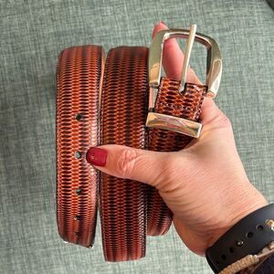 Brighton Italian Leather calfskin textured brown Belt Silver Buckle Men EUC- 42